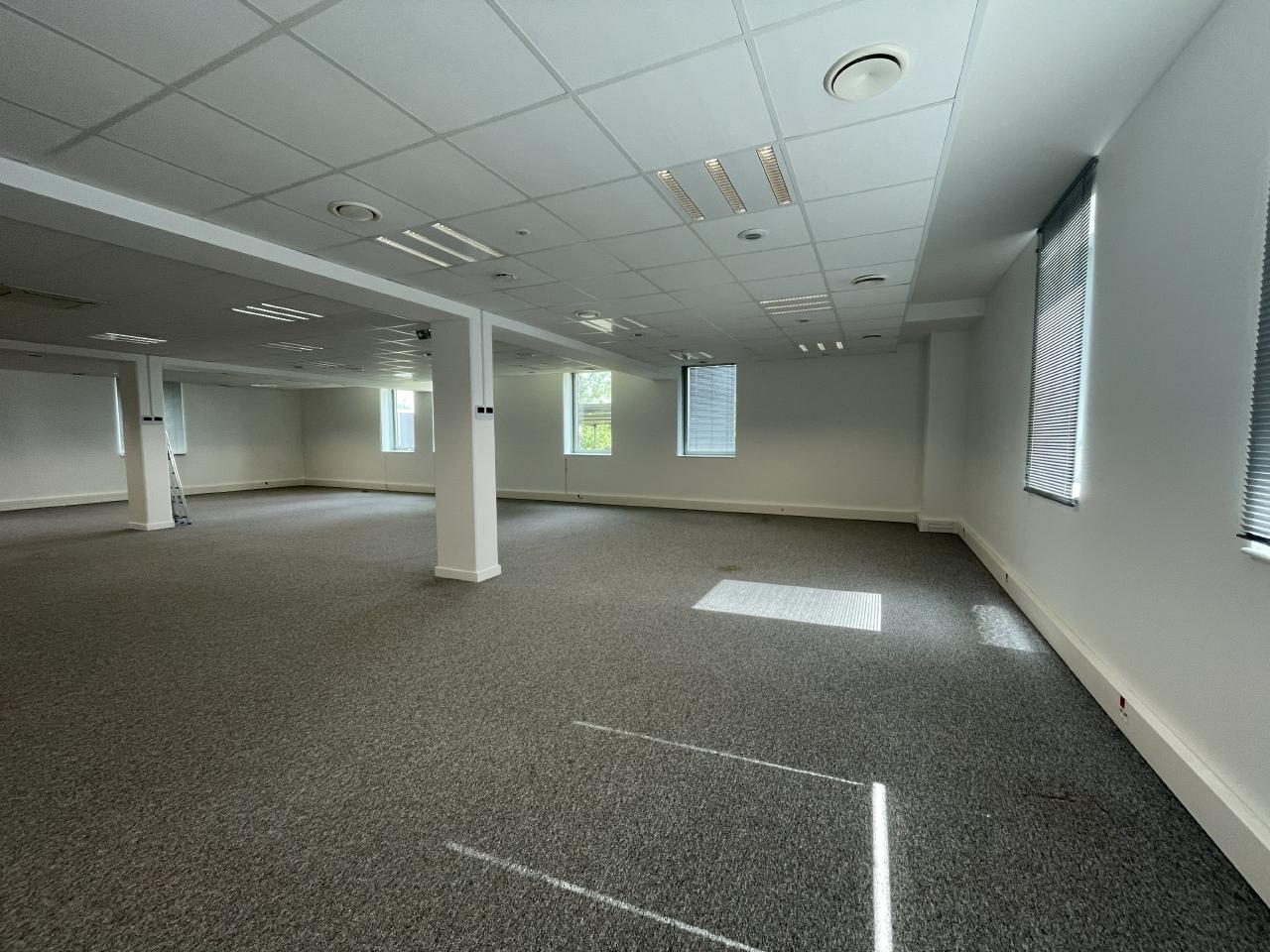 Bureau Saint-Herblain 187m² Location bureau Saint-Herblain Loire-Atlantique OLBUR2316011 3